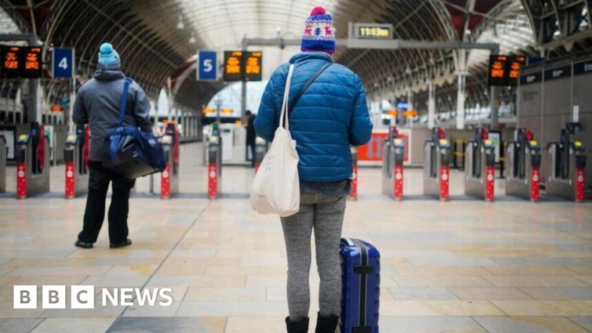 Train strikes to disrupt weekend before Christmas