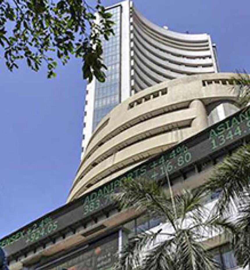 Markets settle on flat note; Sensex declines 34 points