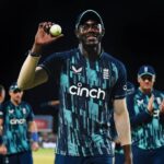 Jofra Archer Picks up Six Wickets after Jos Buttler and Dawid Malan Tons to Power England to 59-run win in 3rd ODI vs South Africa