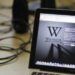 Pakistan PM orders Wikipedia website unblocked