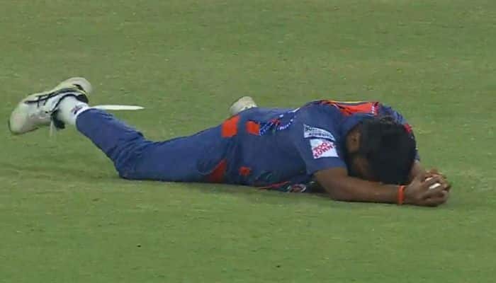 Watch: 40-Year-Old Amit Mishra Takes Diving Catch, Twitter Says ‘Age Is Just A Number’