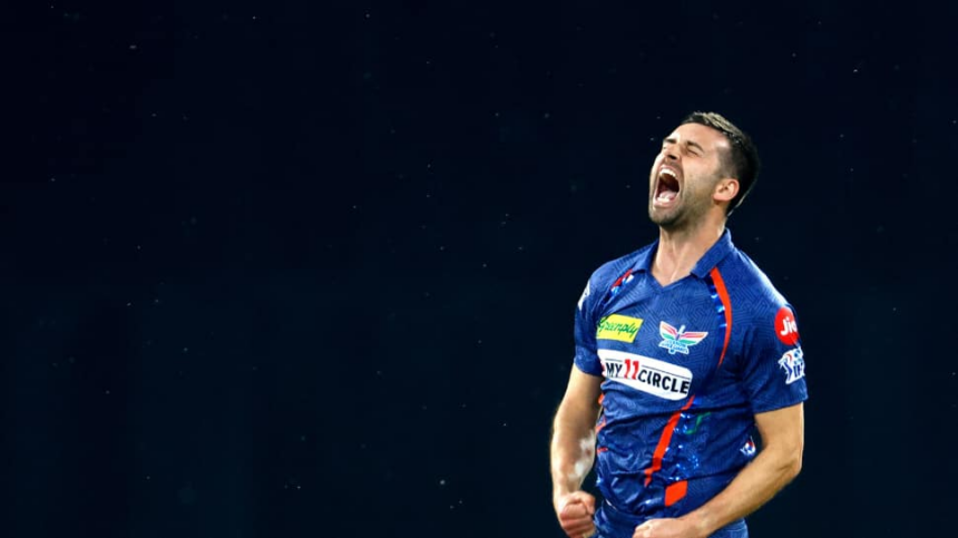 ‘That Was An Amazing Shot’: How Dhoni Failed Mark Wood’s Plans To Smash Him For 2 Sixes