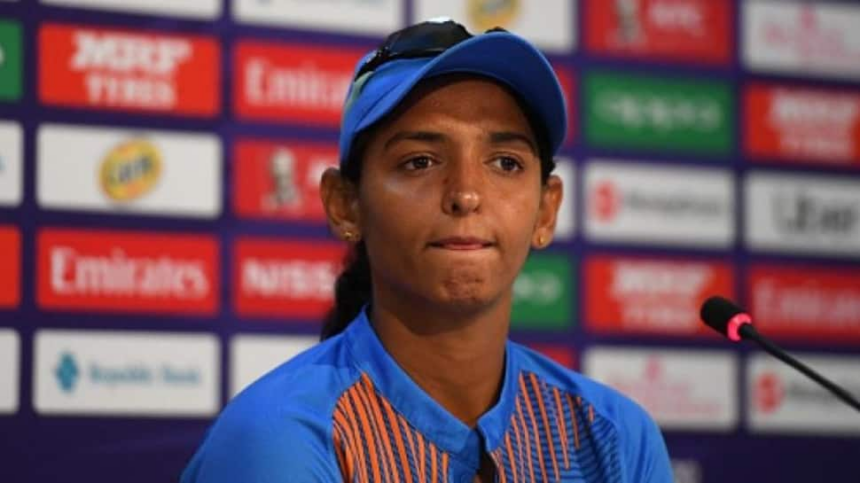 IND-W vs BAN-W: Captain Harmanpreet Kaur Slapped With Heavy Fine By ICC For Umpire Ranting After India vs Bangladesh 3rd ODI