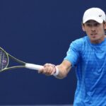 De Minaur rolls over Davidovich to reach Canadian Open final