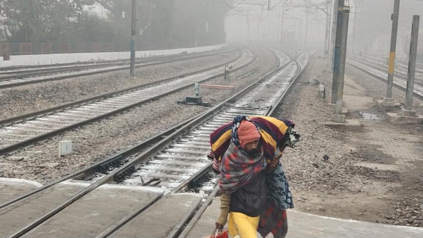 Delhi shivers at 3.5°C; strict curbs reimposed