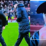 Liverpool Boss Jurgen Klopp Loses Wedding Ring While Celebrating Win Over Newcastle, Looks For It Anxiously; Watch