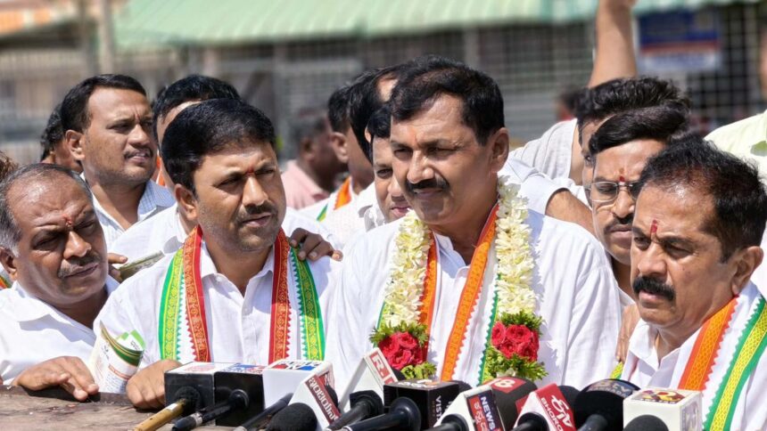 Congress candidate launches poll campaign in Mysuru