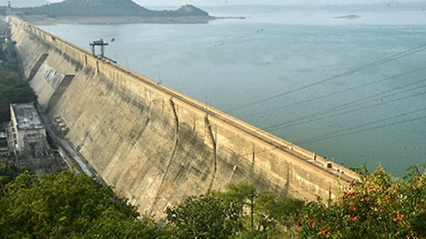 Water level in Mettur dam stands at 53.47 feet